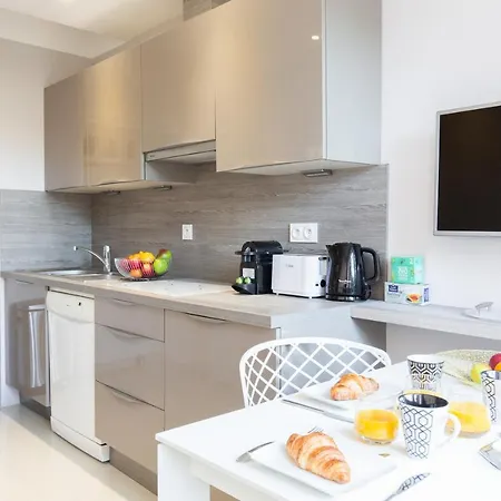 Festival Yourhosthelper Apartamento